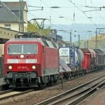 Ein DB Schenker-Güterzug